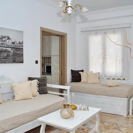 Apartment Grandma's Elegant In Naxos Town *