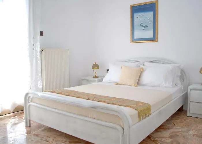 Grandma's Elegant In Naxos Town Apartamento *